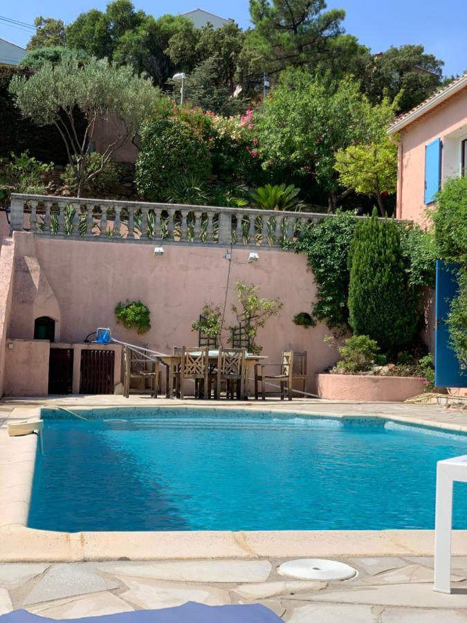 Rez-De Villa Piscine Cavalaire-sur-Mer Exteriör bild